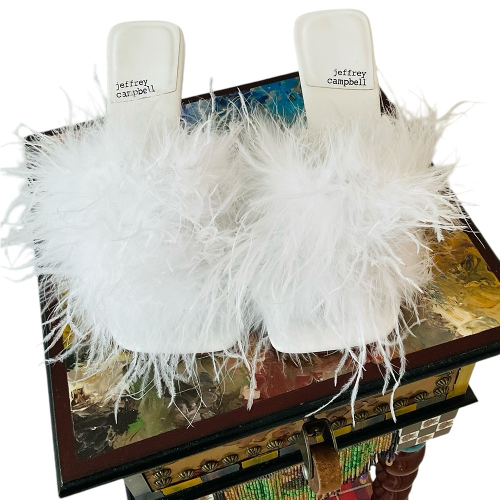 Jeffrey Campbell Feather Slides Heels Chauffeur White Size 8 NEW Floor Samples
